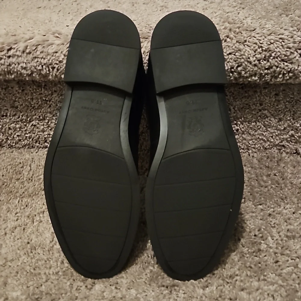 Men's Dress Shoes. - Picture 5 of 5